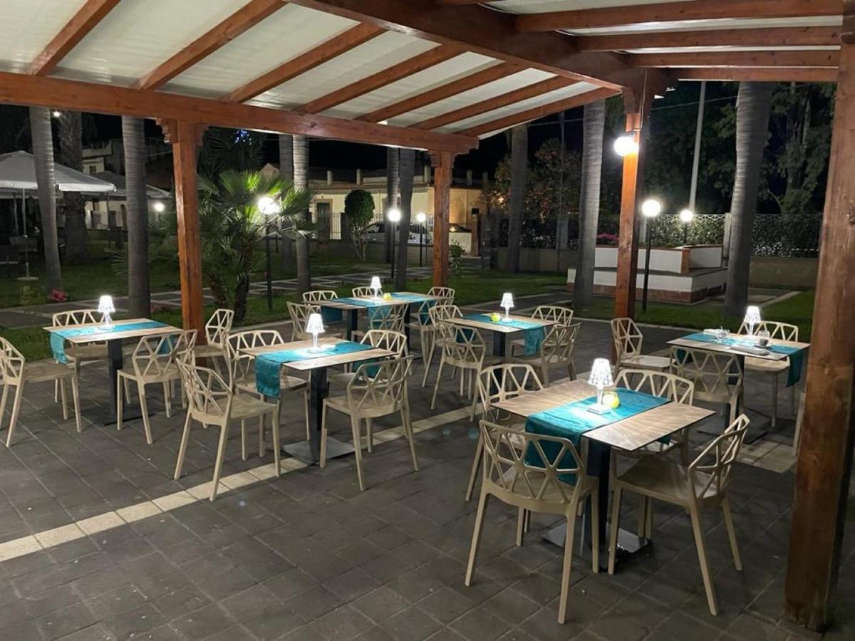 Oasi Park Hotel Mascali Exterior foto