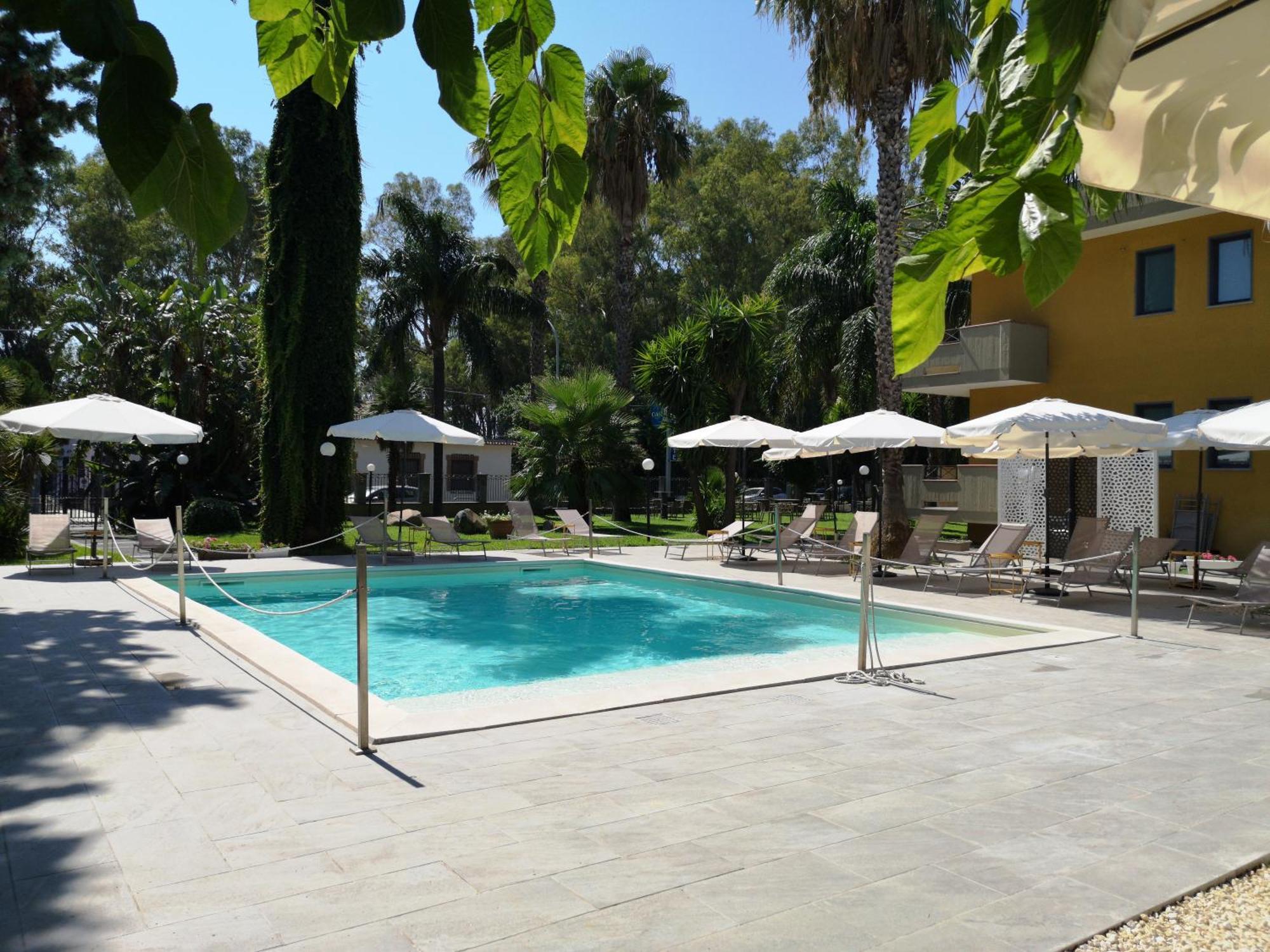 Oasi Park Hotel Mascali Exterior foto